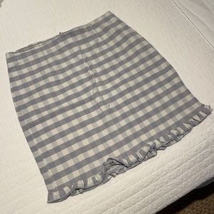 checkered skirt!